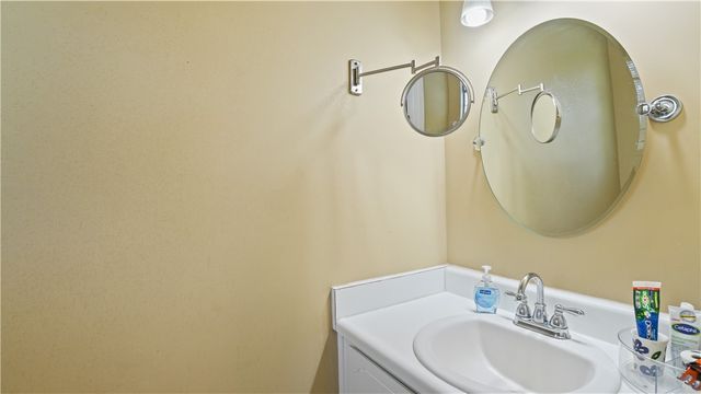 Address unavailable.