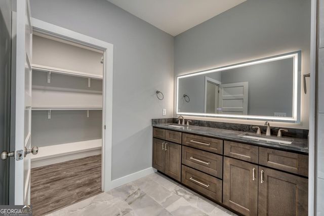 98 Brett Way, Hiawassee, GA 30546