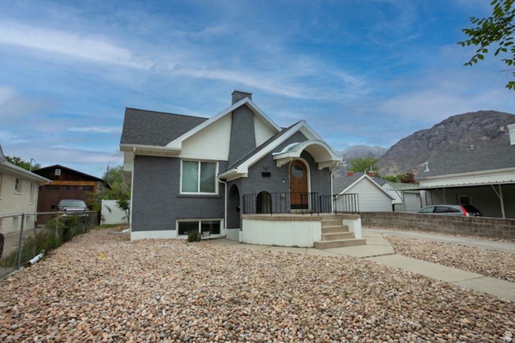 Image 2 of property listing at 167 E 200 N, Provo, UT 84606