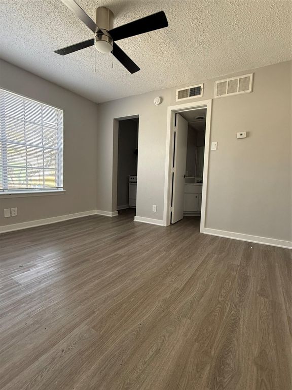 311 E 31 ST 203B, Austin, TX 78705