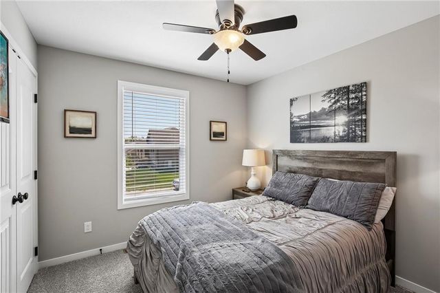 1000 NW Crestwood Drive, Grain Valley, MO 64029
