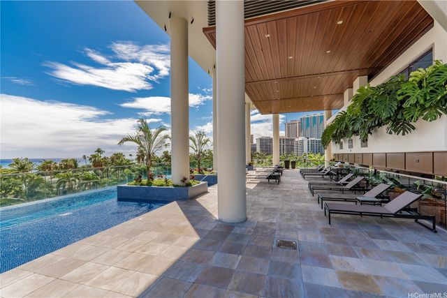 223 Saratoga Road 1502, Honolulu, HI 96815