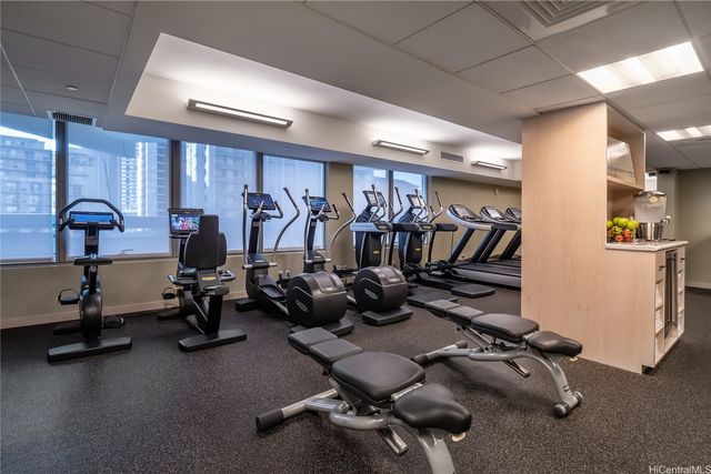 223 Saratoga Road 1502, Honolulu, HI 96815