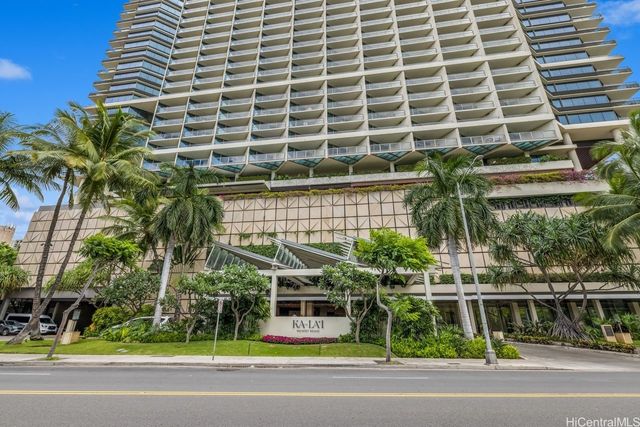 223 Saratoga Road 1502, Honolulu, HI 96815