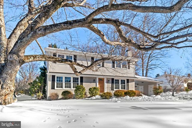 8612 COTTAGE ST SW, Vienna, VA 22180