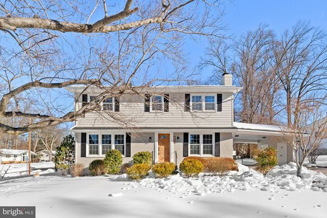 8612 COTTAGE ST SW, Vienna, VA 22180