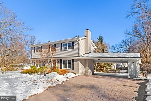 8612 COTTAGE ST SW, Vienna, VA 22180