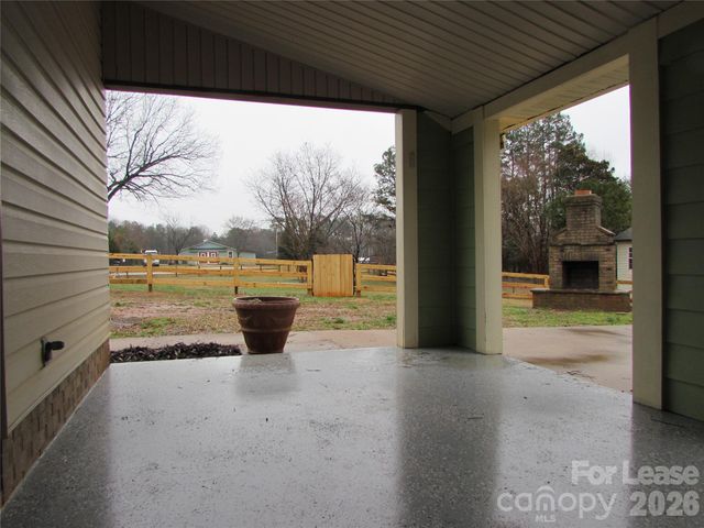 2725 Sloop Road, Mt Ulla, NC 28125