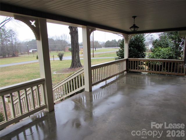 2725 Sloop Road, Mt Ulla, NC 28125