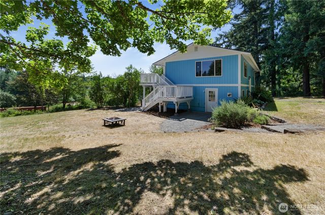 8811 83rd Avenue SE, Olympia, WA 98513