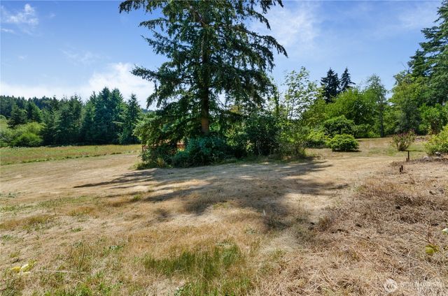 8811 83rd Avenue SE, Olympia, WA 98513
