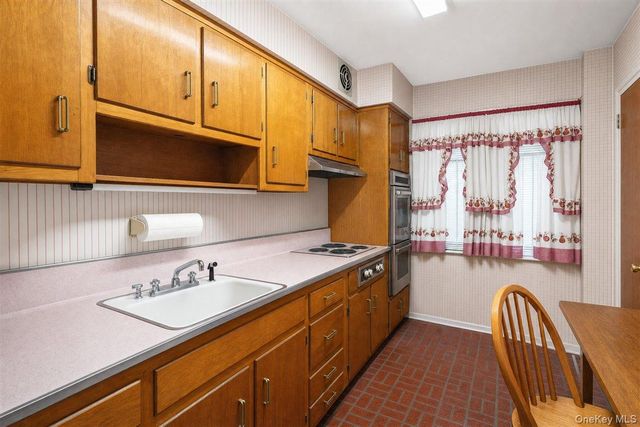 107-45 100th Street, Ozone Park, NY 11417