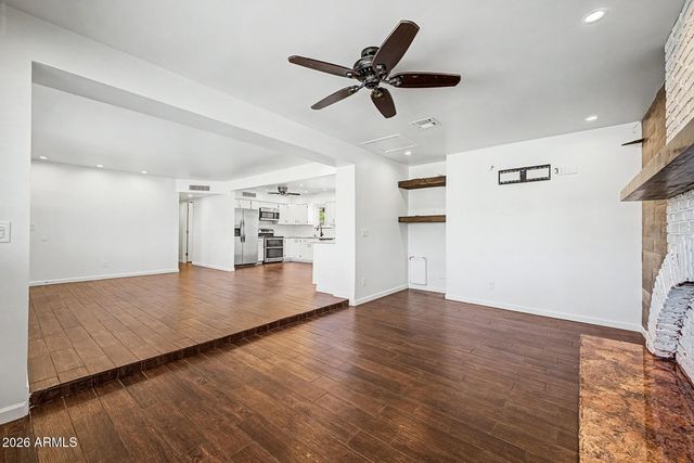 9041 E GARY Lane, Mesa, AZ 85207