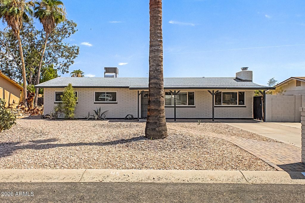 9041 E GARY Lane, Mesa, AZ 85207