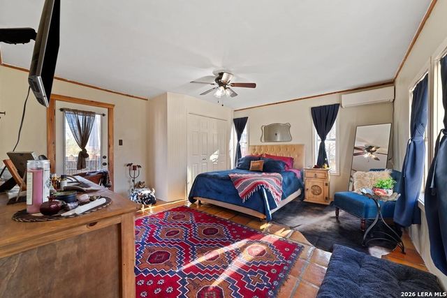 117 Reading Ave, Center Point, TX 78010