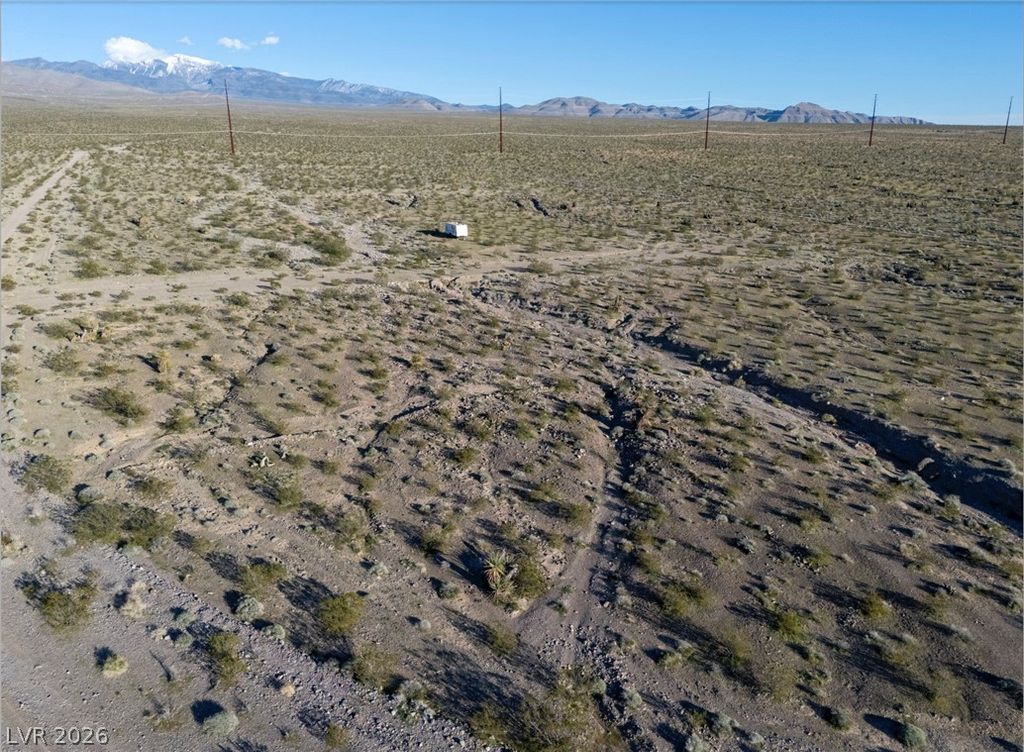 2671 Hilltop Drive, Pahrump, NV 89060