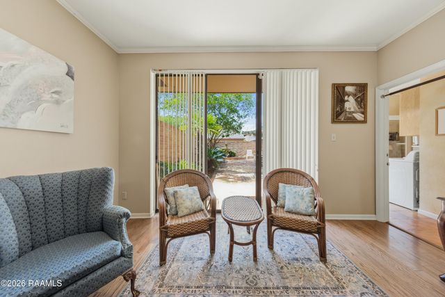 404 Comanche Drive, Lafayette, LA 70503