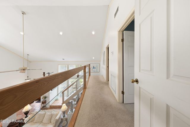 404 Comanche Drive, Lafayette, LA 70503