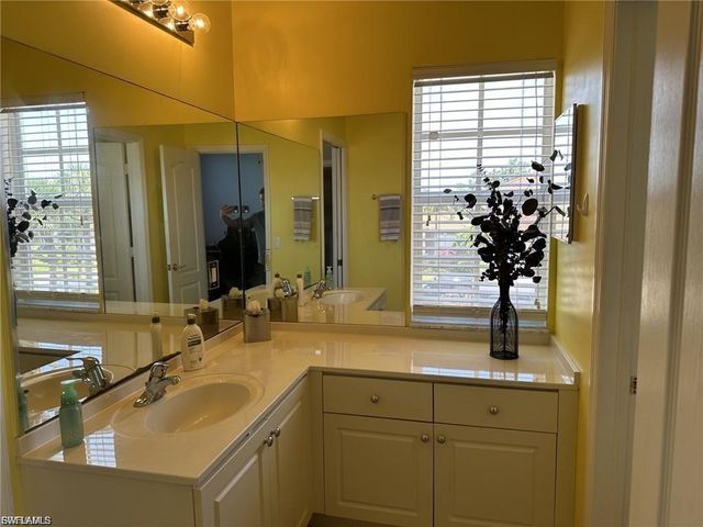 9120 Red Canyon DR, Fort Myers, FL 33908