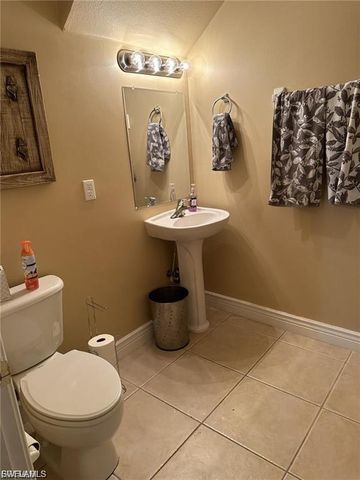 9120 Red Canyon DR, Fort Myers, FL 33908