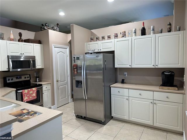 9120 Red Canyon DR, Fort Myers, FL 33908