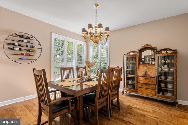 40 HORSESHOE LN, Newtown Square, PA 19073