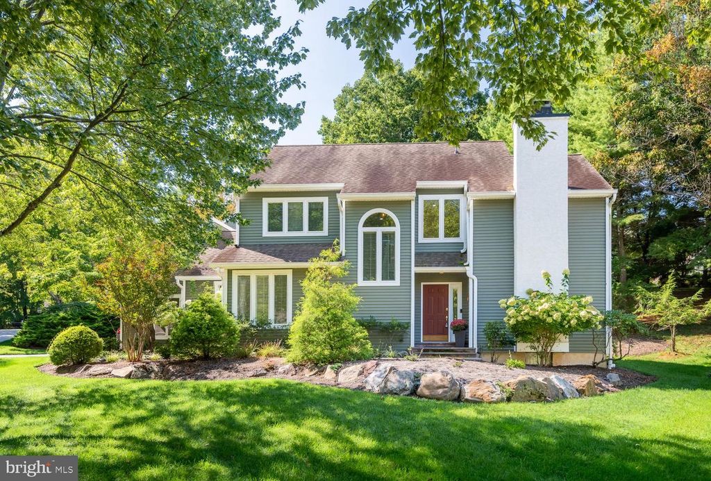 40 HORSESHOE LN, Newtown Square, PA 19073