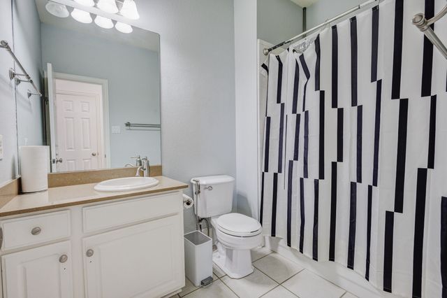 9718 Wolf Creek Drive, Irving, TX 75063