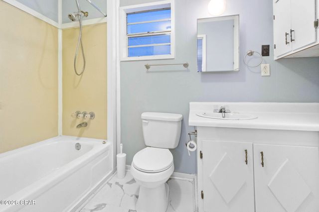 1845 Third Avenue, Wausau, FL 32463