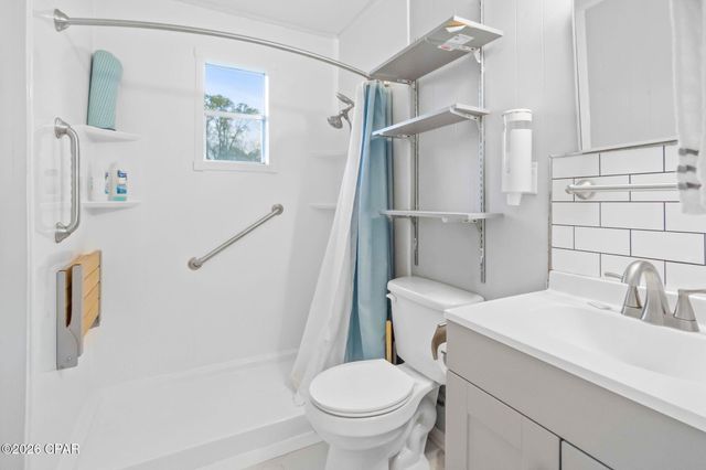 1845 Third Avenue, Wausau, FL 32463