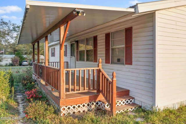 1845 Third Avenue, Wausau, FL 32463