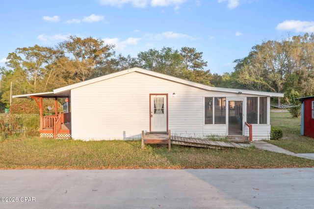 1845 Third Avenue, Wausau, FL 32463