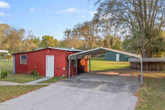 1845 Third Avenue, Wausau, FL 32463