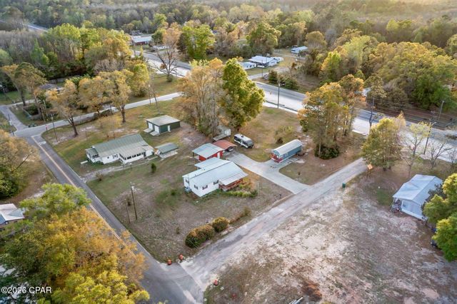 1845 Third Avenue, Wausau, FL 32463