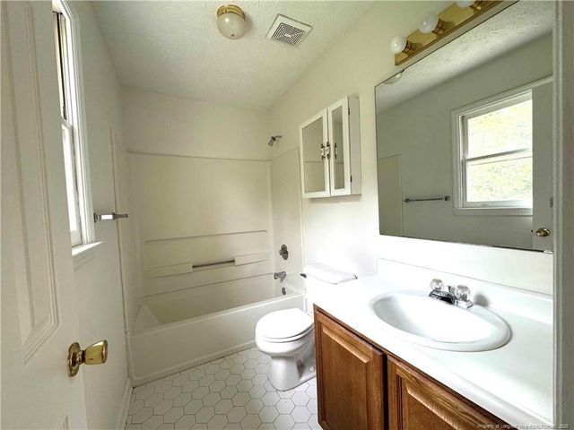 6578 Barley Hill Court, Fayetteville, NC 28314