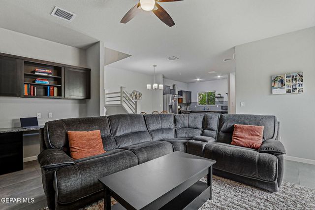 6657 BOULDER CANYON Lane, El Paso, TX 79912