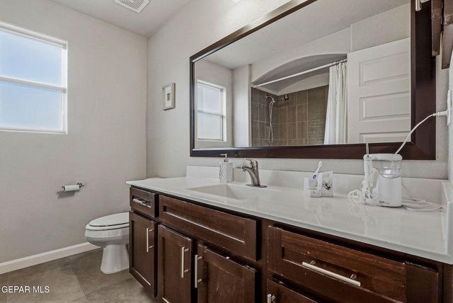 6657 BOULDER CANYON Lane, El Paso, TX 79912