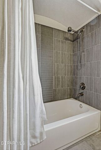 6657 BOULDER CANYON Lane, El Paso, TX 79912