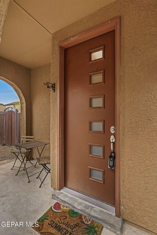 6657 BOULDER CANYON Lane, El Paso, TX 79912