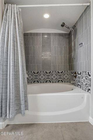 6657 BOULDER CANYON Lane, El Paso, TX 79912