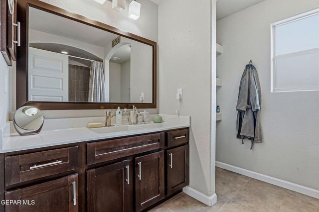 6657 BOULDER CANYON Lane, El Paso, TX 79912