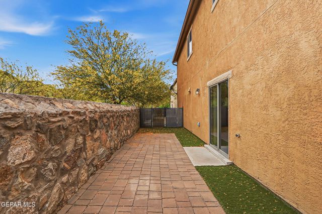 6657 BOULDER CANYON Lane, El Paso, TX 79912