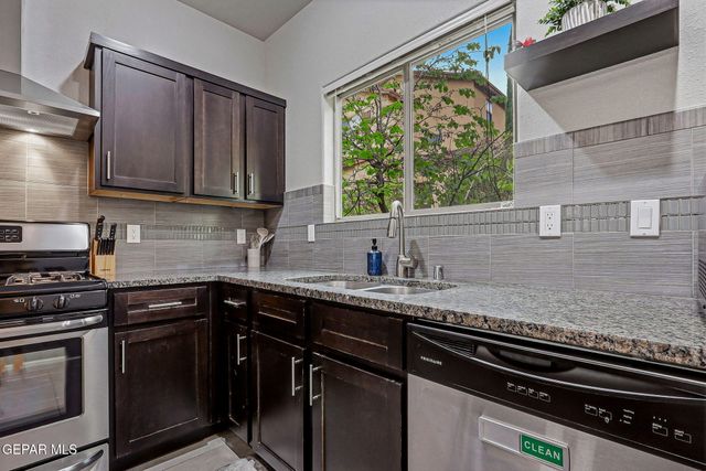 6657 BOULDER CANYON Lane, El Paso, TX 79912