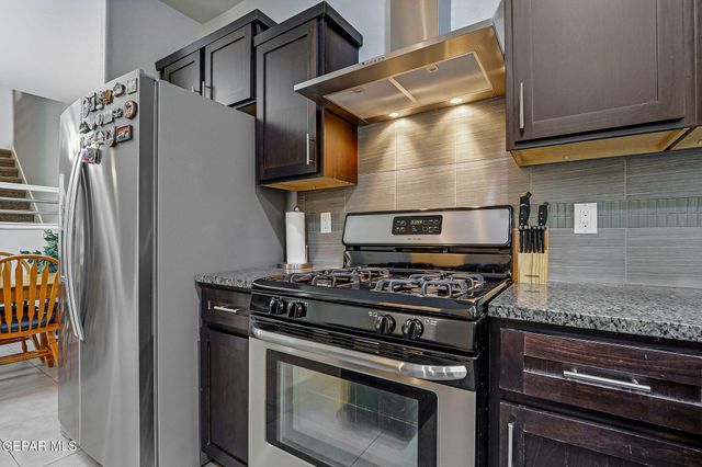 6657 BOULDER CANYON Lane, El Paso, TX 79912