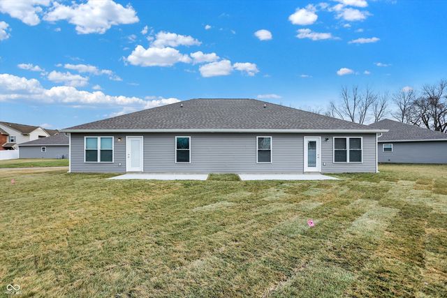 1651 W Paula Drive, Columbus, IN 47201