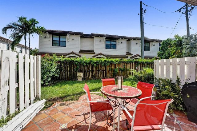2841 NE 15TH Street, Pompano Beach, FL 33062