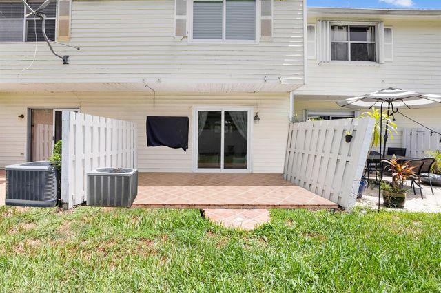2841 NE 15TH Street, Pompano Beach, FL 33062