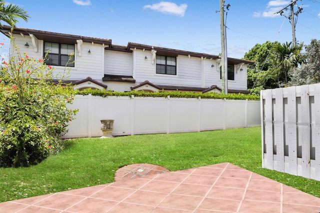2841 NE 15TH Street, Pompano Beach, FL 33062