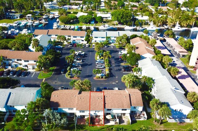2841 NE 15TH Street, Pompano Beach, FL 33062