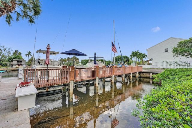 2841 NE 15TH Street, Pompano Beach, FL 33062